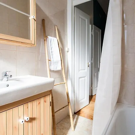 Apartman Blue & Green